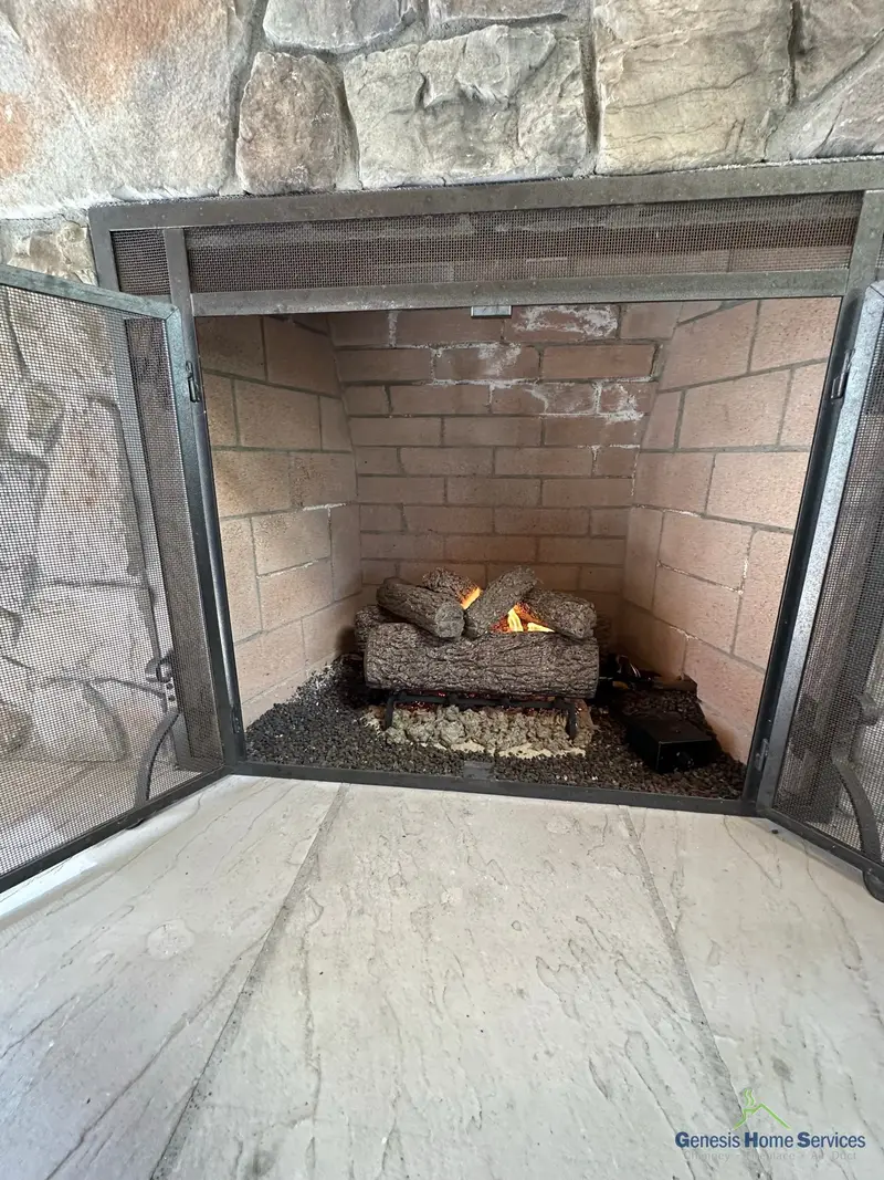 Gas fireplace log set stone surround — Kirkland
